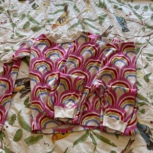Hanna Andersson Multicolor Rainbow Pajama Top